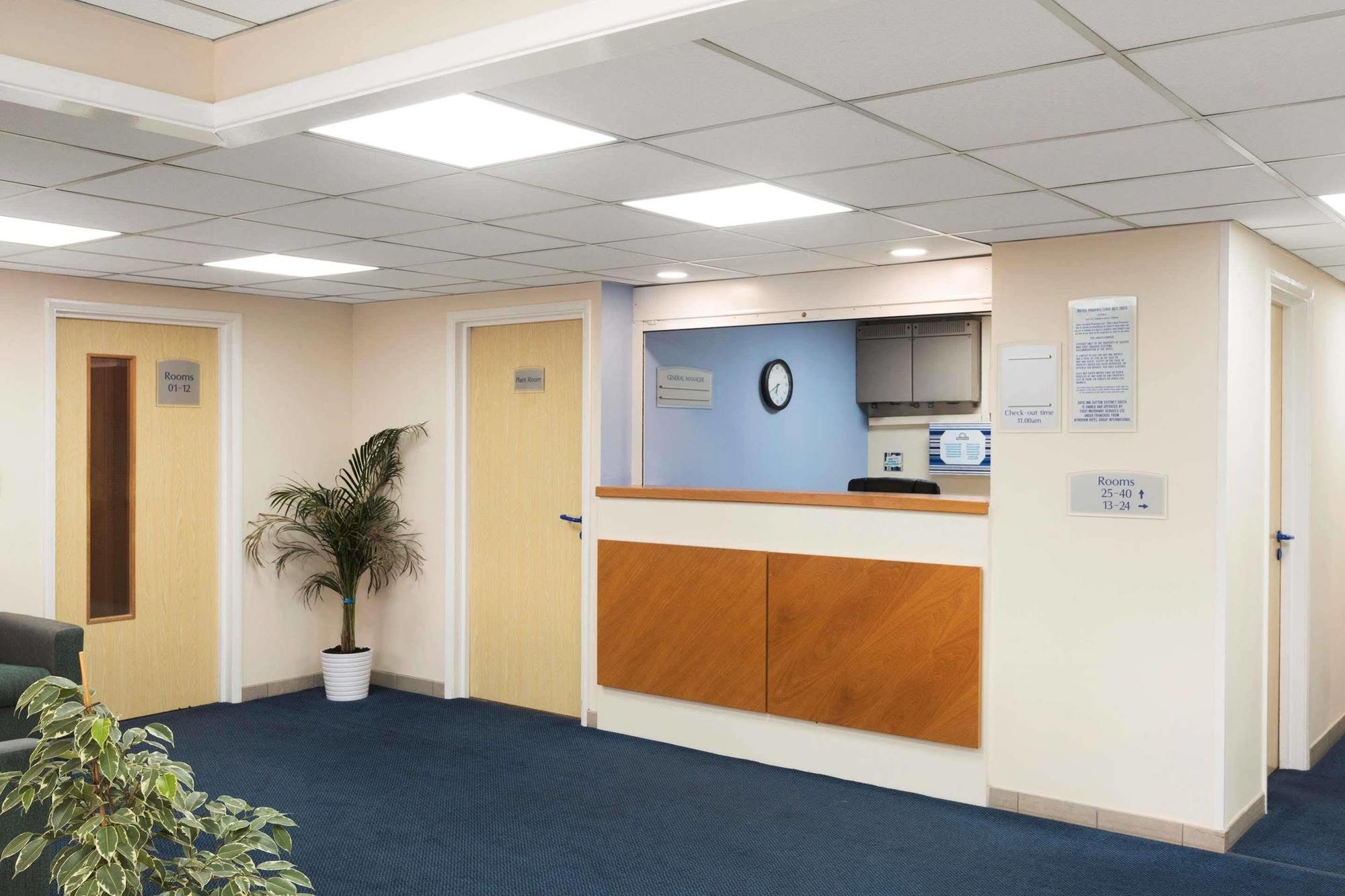 Days Inn Винчестер Экстерьер фото