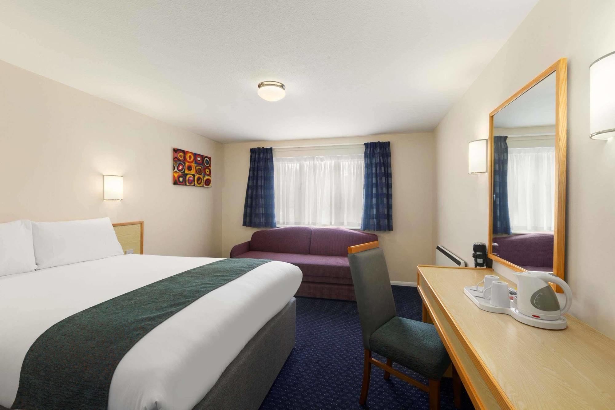 Days Inn Винчестер Экстерьер фото